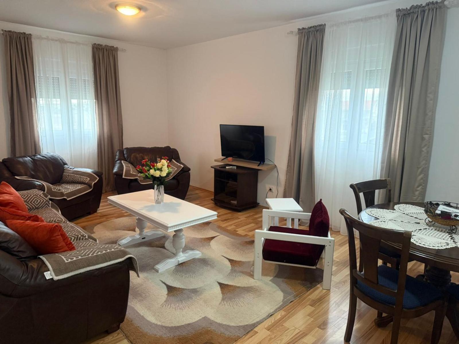 Apartment Na Rijeci Cijevni *